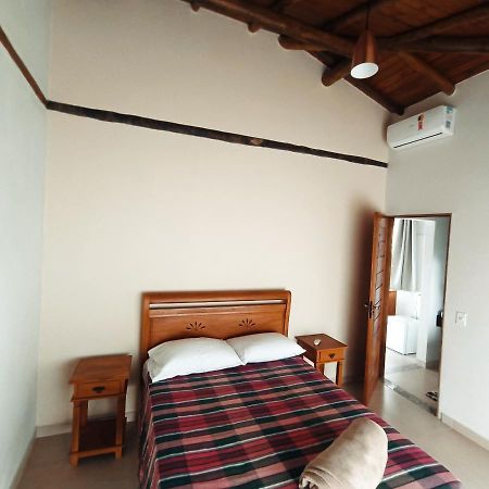 Locacao Ilhabela -Chales Do Ademir Apartment Bagian luar foto